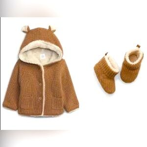GAP Baby Bear Sherpa Sweater Hoodie + Booties 6-12 Months